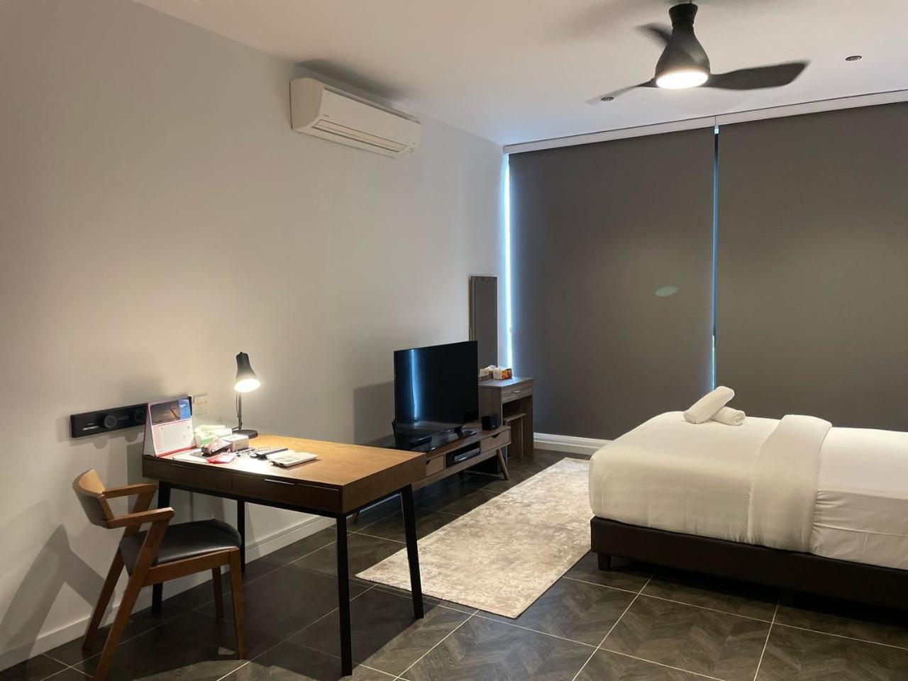 Scarletz Suites Twin Tower Klcc Kuala Lumpur By Okidoki Dış mekan fotoğraf